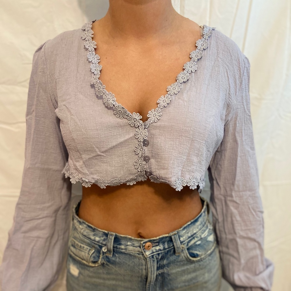 Blue Flower Button Crop Top
